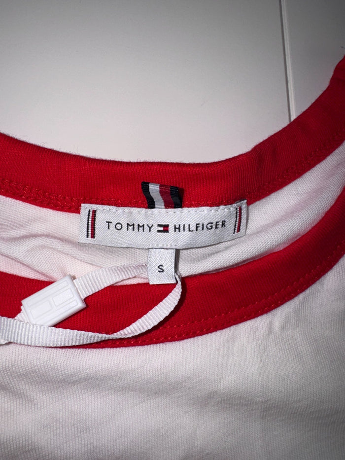 Tommy Hilfiger T-Shirt White Red Logo New York Crest Size S New