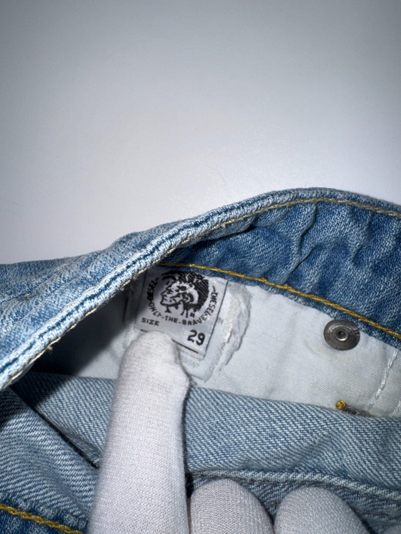 Diesel Vintage Y2K Straight Leg Jeans Size 29 Light Blue Made in Italy