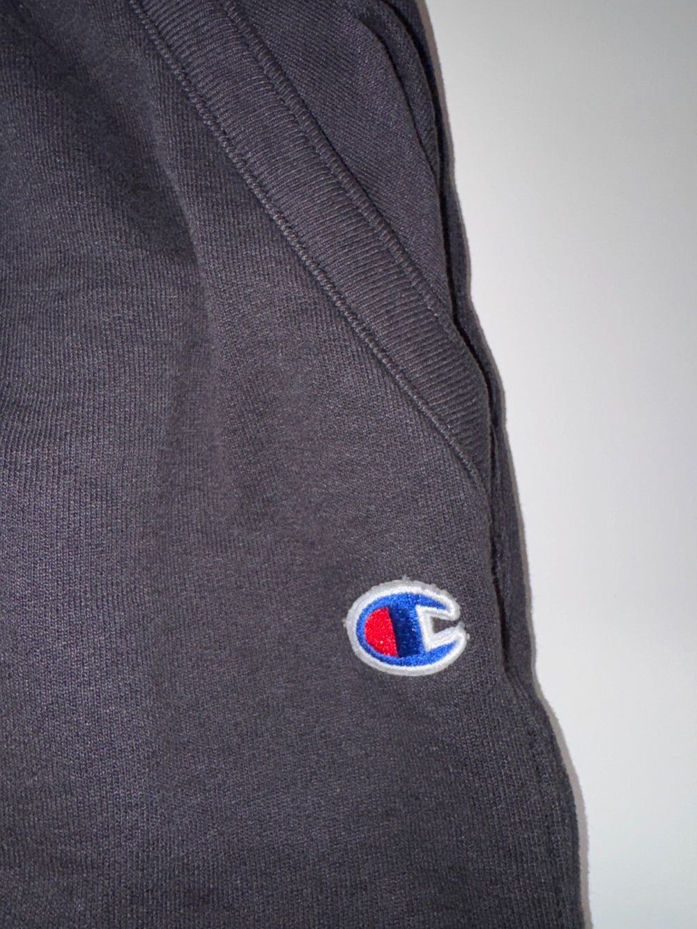 Champion Joggers Big Logo Black Size L Y2K Sweatpants — 3