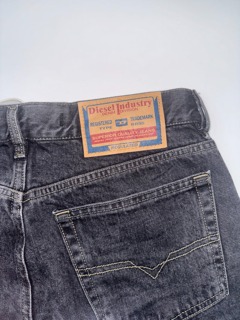 Diesel Industry Vintage Y2K Jeans W33 Made in Italy Dark Gray