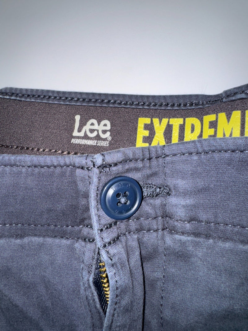 Lee Extreme Comfort Shorts Vintage Grey Y2K Casual 48 Cotton Stretch