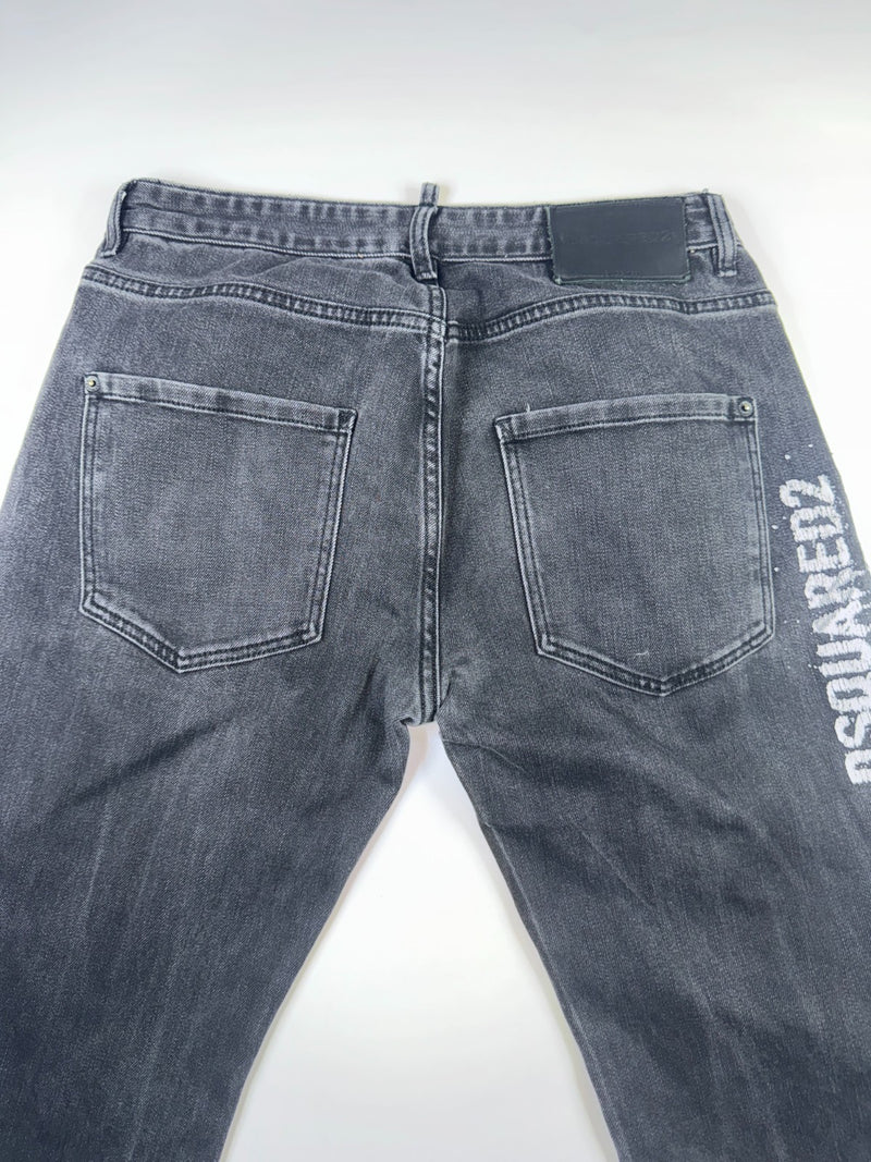 Dsquared2 Vintage Y2K Jeans Size 5A Black Graphic Print Straight Leg
