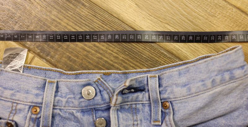 Levi's 501 Jeans W27 L30 Hellblau Vintage Straight Leg Denim Damen