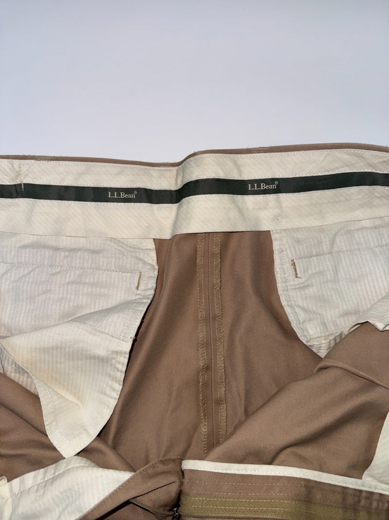L.L.Bean Vintage Trousers Size 40 Brown Cotton Pleated Straight Leg