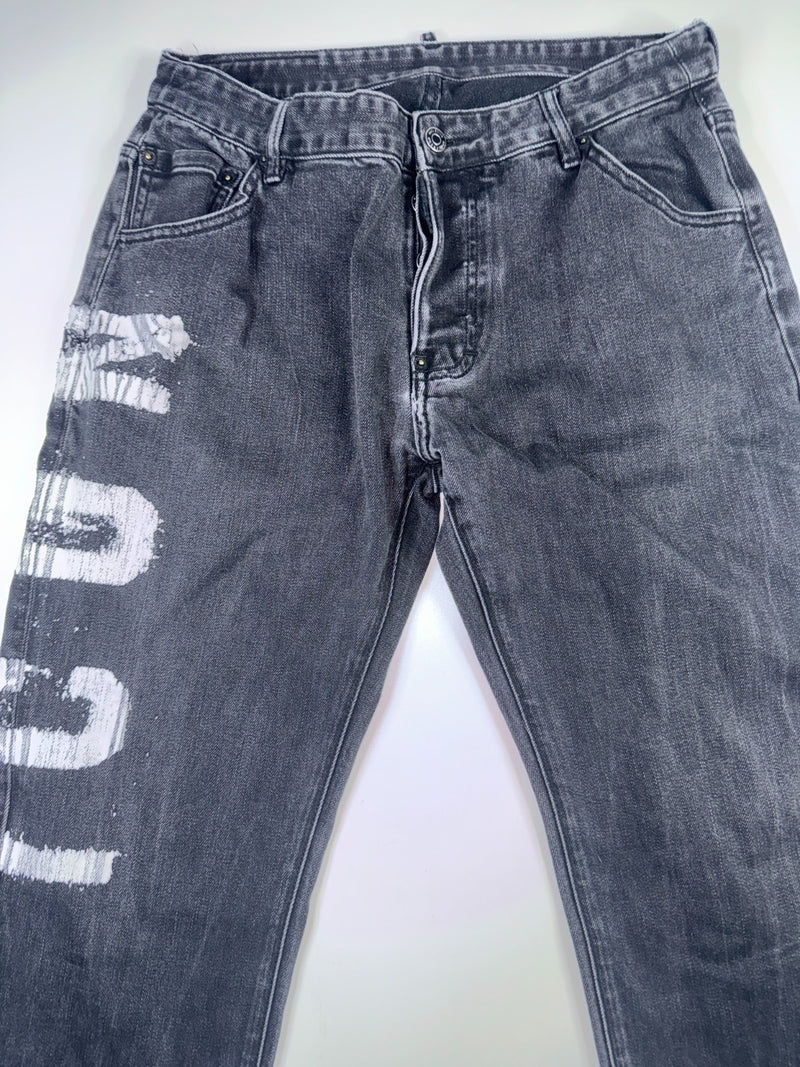 Dsquared2 Vintage Y2K Jeans Size 5A Black Graphic Print Straight Leg