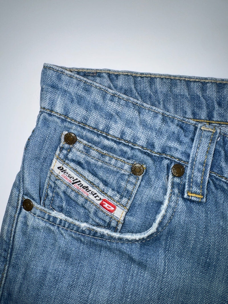 Diesel Vintage Y2K Straight Leg Jeans Size 29 Light Blue Made in Italy