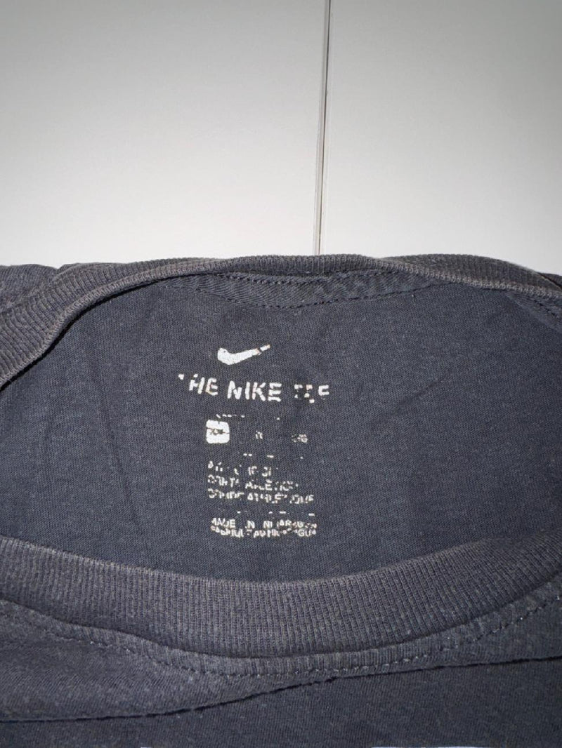 Nike T-Shirt Black Big Logo Size XL