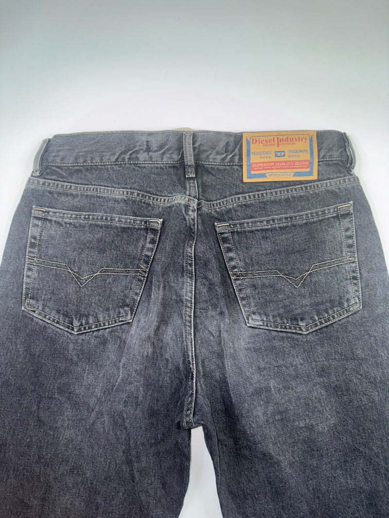 Diesel Industry Vintage Y2K Jeans W33 Made in Italy Dark Gray