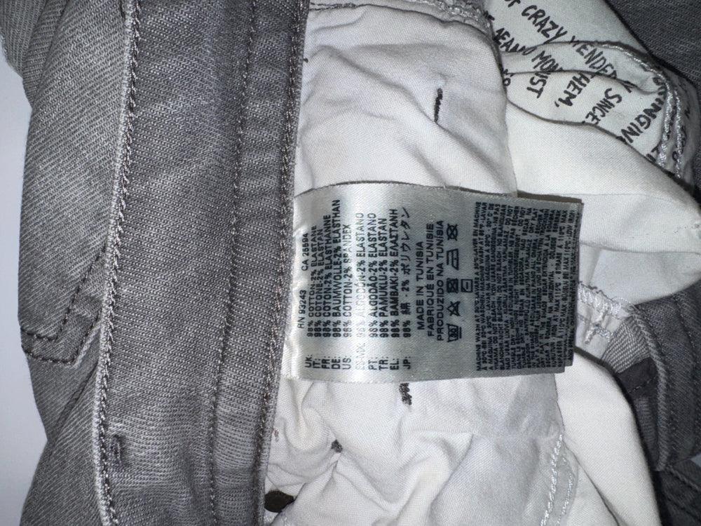 Diesel Industry Viker Vintage Y2K Grey Jeans Size W33 L32 — 6