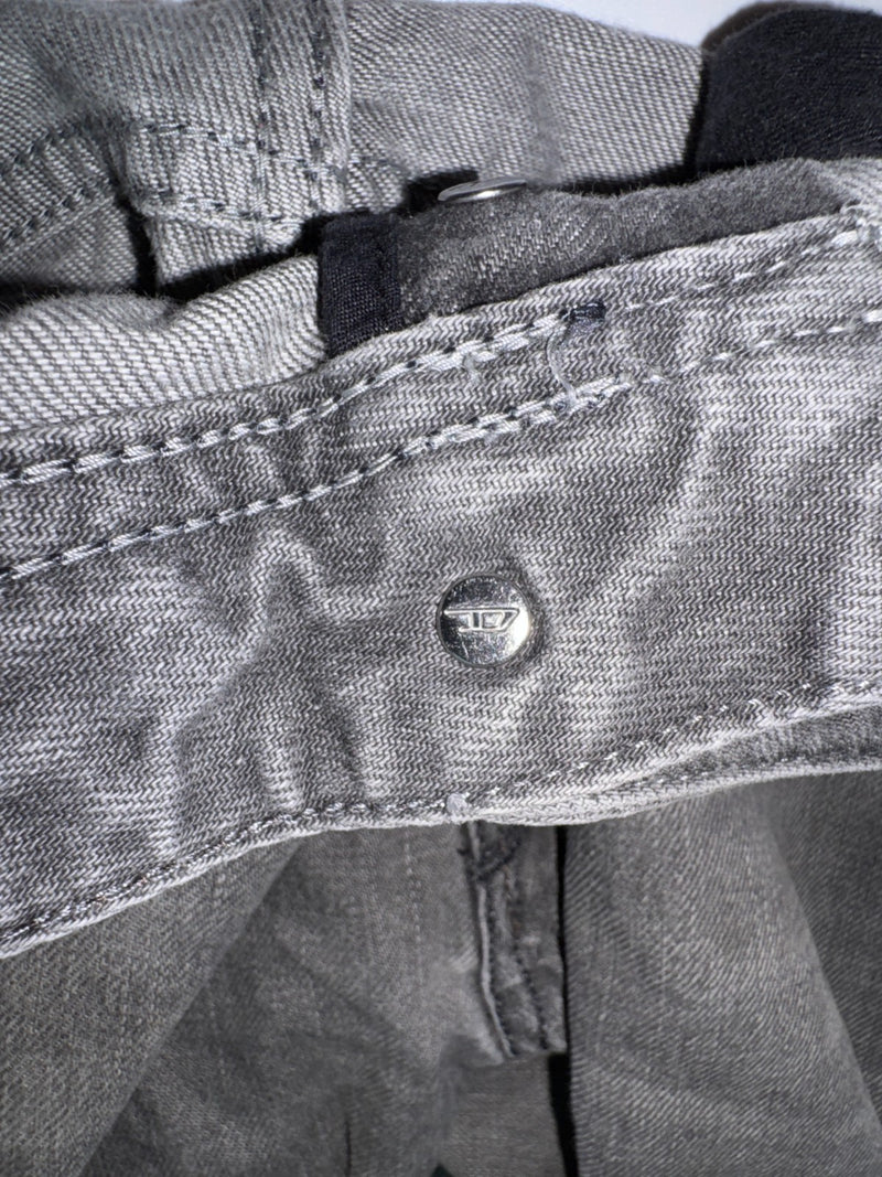 Diesel Poiak Vintage Jeans W32 L34 Grey Straight Denim